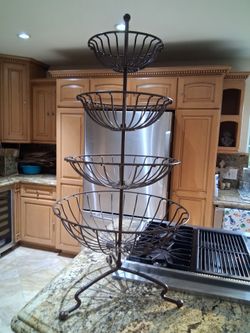 Fruit basket