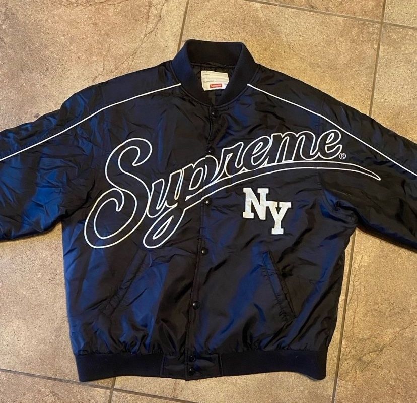 Supreme Bomber Jacket $220 FIRM CASH ONLY 