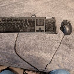 Logitech Keyboard 