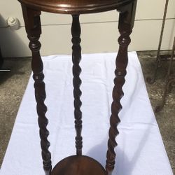 Victorian double-tier Mahogany stand