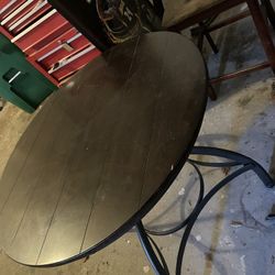 Kitchen/Coffee Table