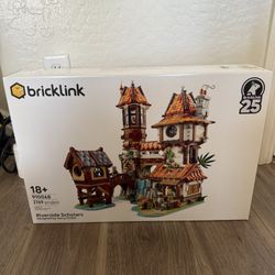 LEGO Riverside Scholars