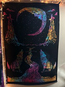 Moon And Wolves TAPESTRY!