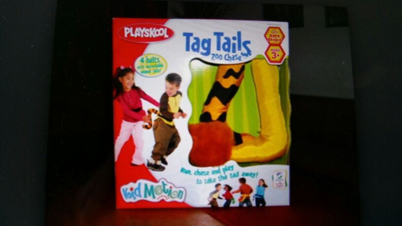 Playskool tag tails zoo chase game