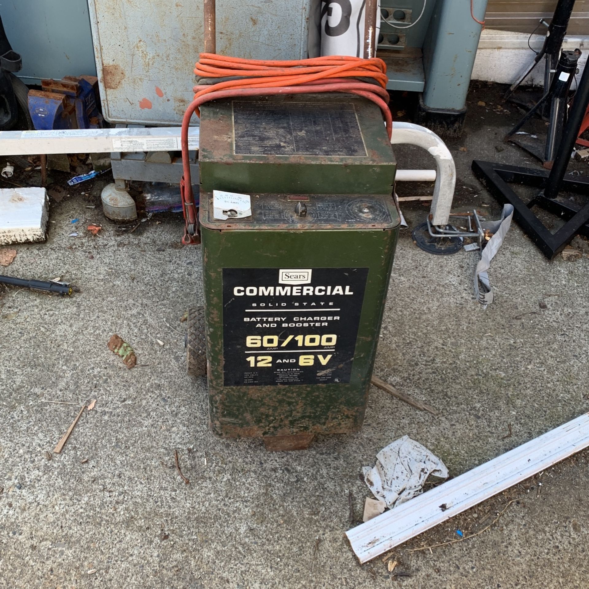 Commercial Battery Charger And Booster