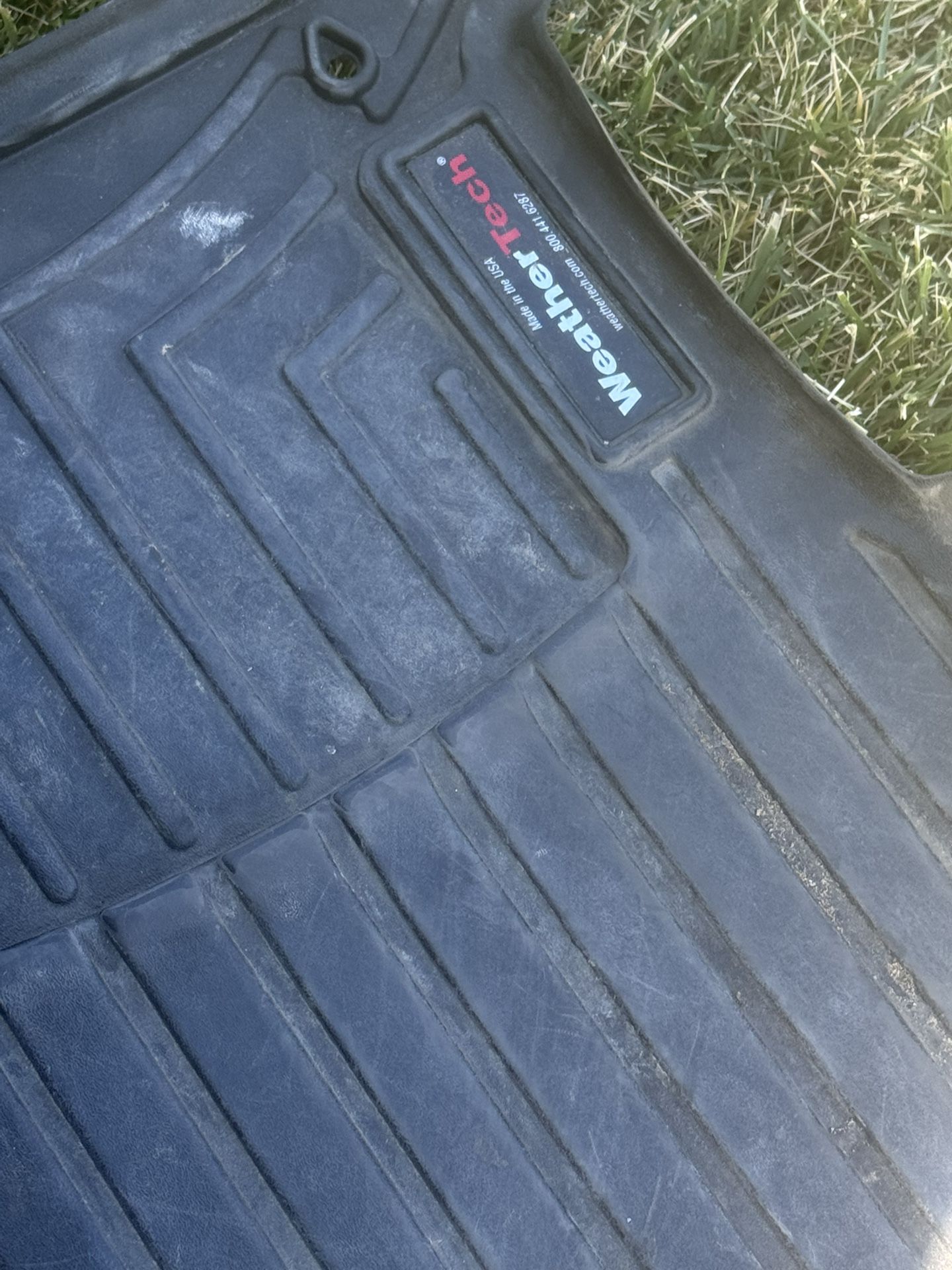 Weather tape floor mats for a Honda Accord 2008 2015
