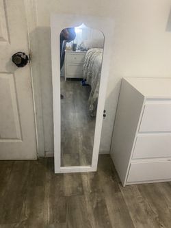 NEW MIRROR JUST OUT OF THE BOX $80.00 OBO