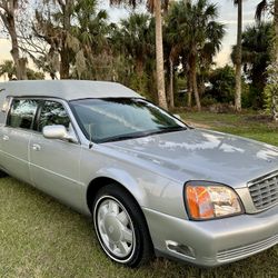 2000 CADILLAC HEARSE 