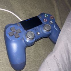 PS4 Controller