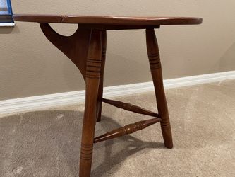 Cushman 3 Legged Tripod Drop Leaf End/side Table