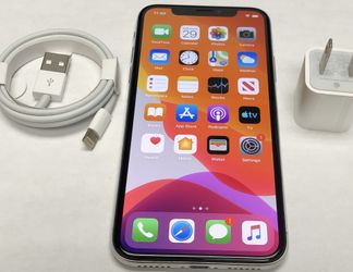 iPhone X 64GB Factory Unlocked-Silver