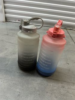 Set of 2 Motivational Water Bottles