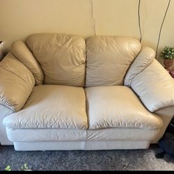 Leather Loveseat- MuST GO BY tOMORROW