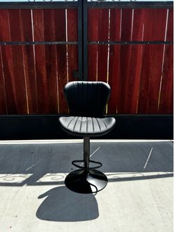 Bar chair