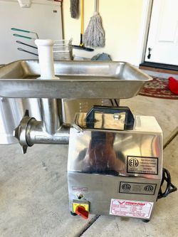 Commercial meat grinder