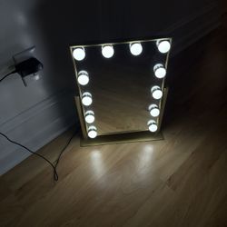 Vanity Mirror With LED Lights 