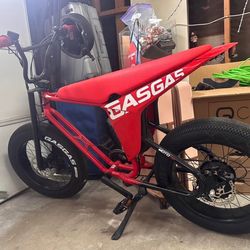 GasGas E-Bike - New