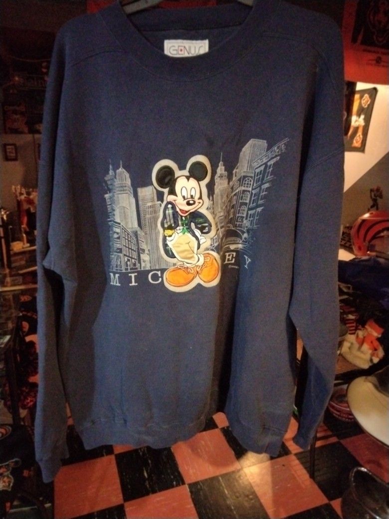 Ladies Sweatshirt Size XL