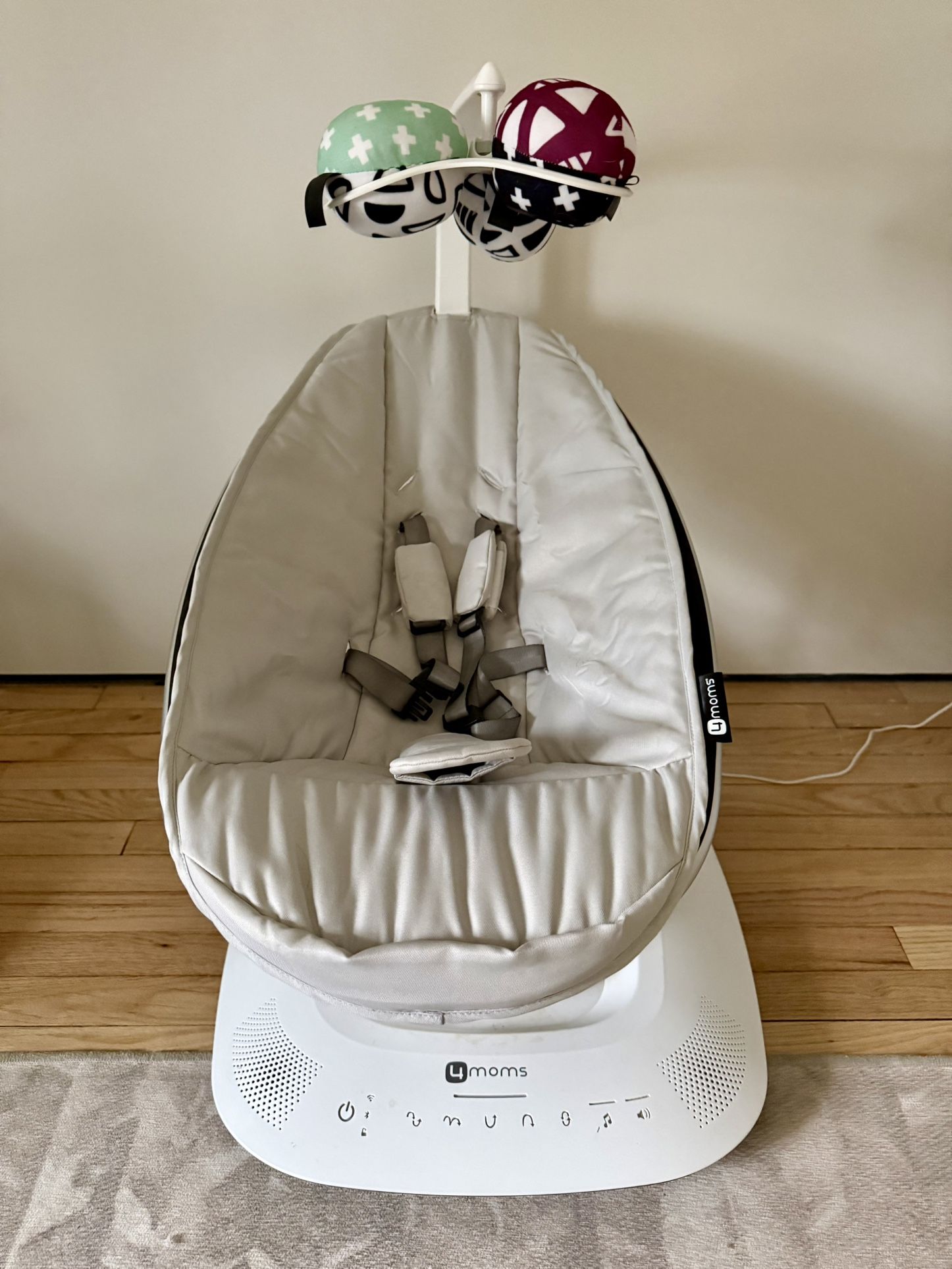 Mamaroo Baby Swing