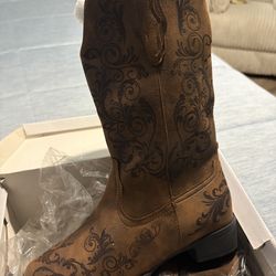 Women’s boots