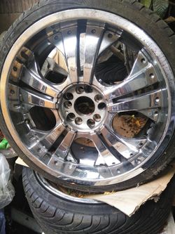 10 lug universal chrome 225/35/R20 $300 set