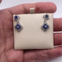 Stunning Diamond & Sapphire Earrings (0.36 C.t) Cert!