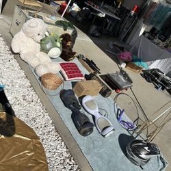 COMMUNITY YARD SALE