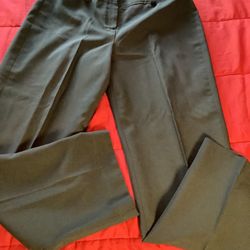 Larry Levine Sport Women’s Size 10 Black Stretch Straight Leg Pants   
