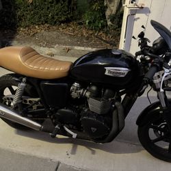 2014 triumph Bonneville 900