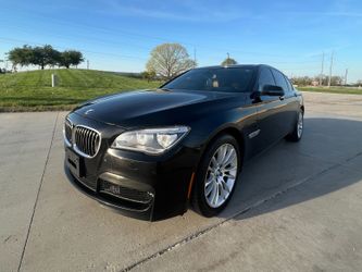 2015 BMW 750XI