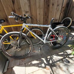 TREK 800 MTB BIKE, UPGRADED WHEELS 27.5 DISK BRAKE