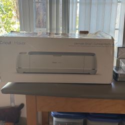 Cricut Maker