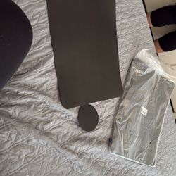Black Plastic Placements With Coasters (6) Set