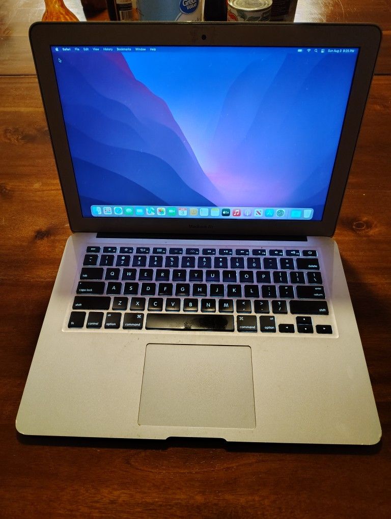 MacBook Air 2015 - Excellent Condition