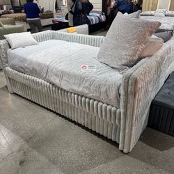DAYBED, TRUNDLE BED FRAME, TWIN OVER TWIN - [NEW]
