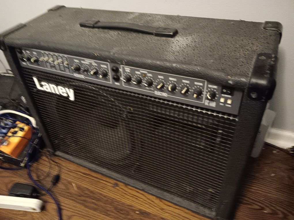Laney Combo Amp 1x12 2 Chaneld Built In Reverb