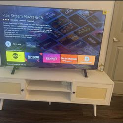 Like-New  55 inchesTV + Modern Console Stand – Excellent Condition