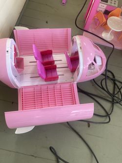 Barbie Plane