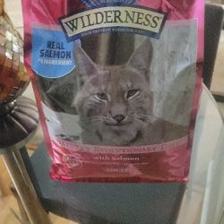Blue Boar 8lb Cat Food