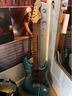 Squier Affinity Series Stratocaster HSS - Lake Placid Blue