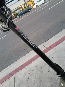 Electric scooter