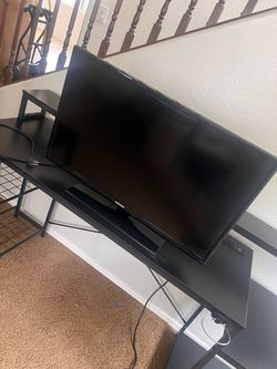 Samsung 32in Flat Screen TV