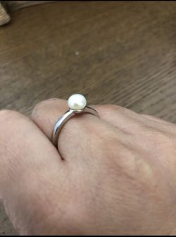 Silver Plated Fresh Water Pearl Ring Size 9