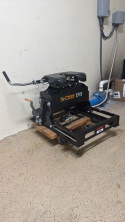 Curt Q20/S20 5th Wheel Hitch