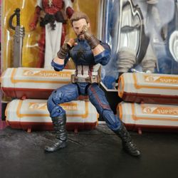 Hasbro Marvel Legends Captain America 