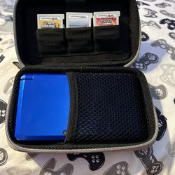 Selling Nintendo 3DS Color Blue And Comes With 7 Games