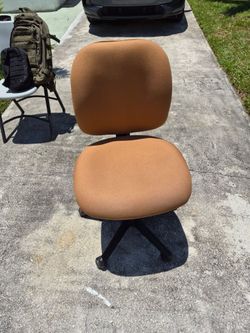 Office chair like new