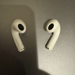 Apple AirPods 3 Gen Just Ear Buds 
