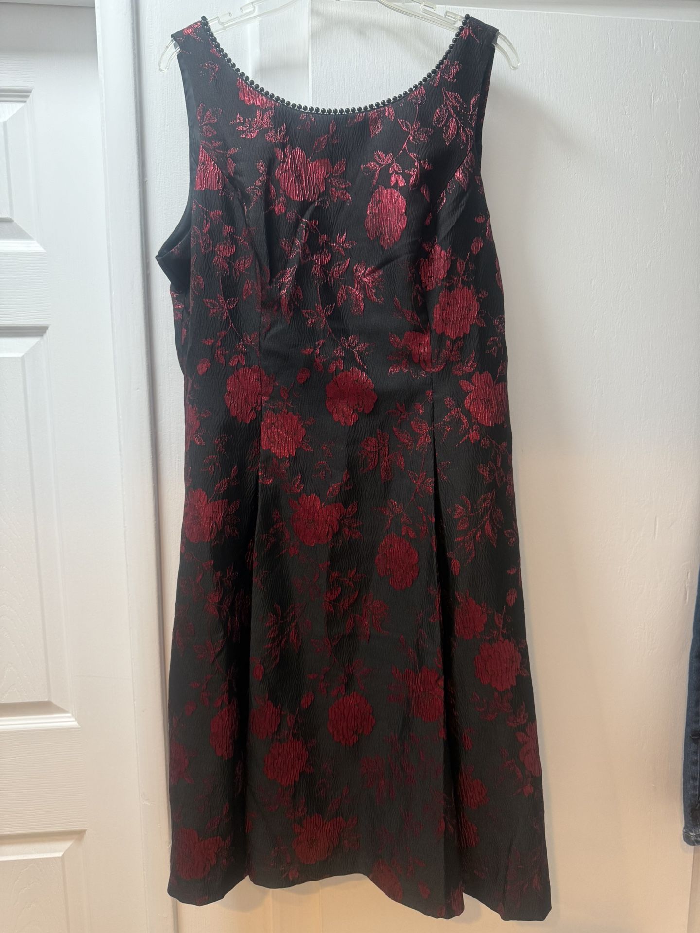 Pearl Trim Jacquard Fit & Flare Floral dress