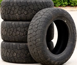 Set 35x12.50 R 20 cooper con el 90% de vida